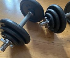 2x 10.5kg dumbbells