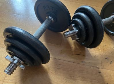 2x 10.5kg dumbbells
