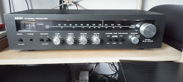 Akai Receiver AA-1115