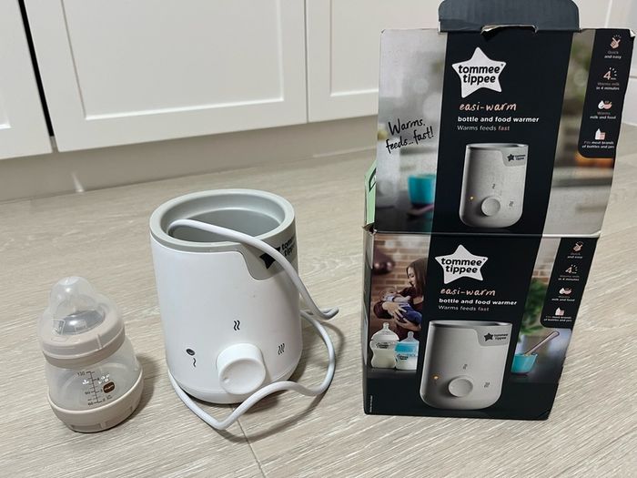 Baby Bottle warmer and feeding bottle