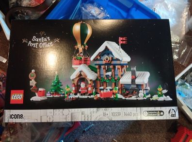 Lego Icons 10339 Santa's Post Office