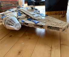 lego Star Wars 75212 Kessel Run Millenium Falcon