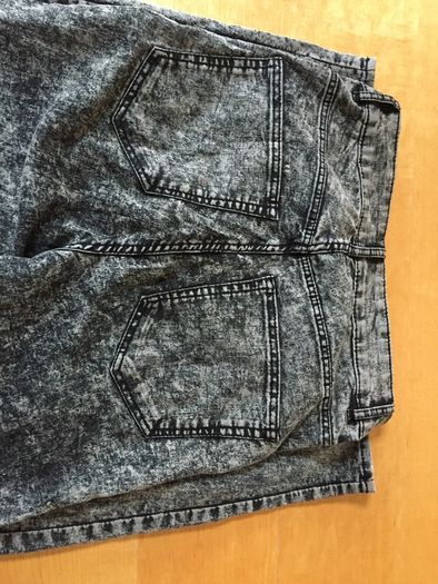 High Waisted Jeans