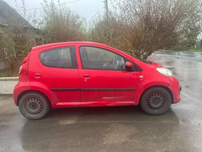 Peugeot 107 2006