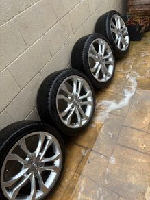Audi S3 18inch alloys (Michelin pilot 4s)