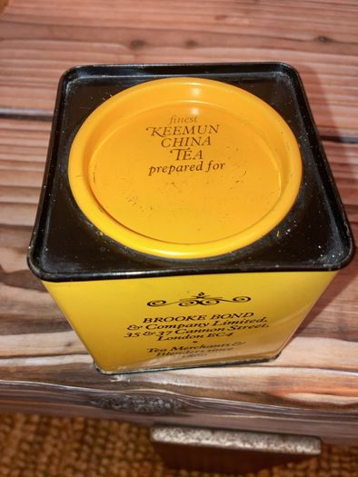 1970s Tea Box & Tea!