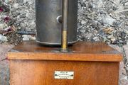 This item is a vintage brass steam jacketed calorimeter / steam boiler apparatus, manufactured by Philip Harris &amp; Co Ltd (Birmingham &amp; Dublin) for use in physics and thermodynamics educational laboratories.