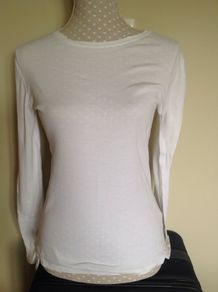 Size 10 Plain White Long Sleeved Top