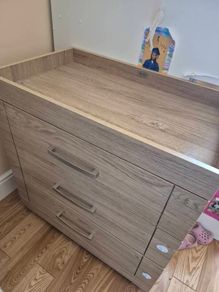 3 drawer chest - oak
