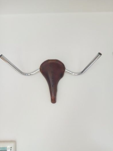 brooks saddle deer head art