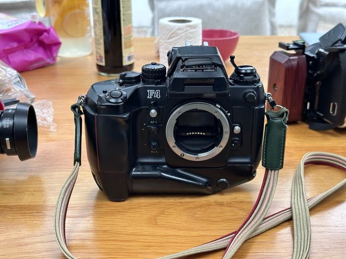 Nikon F4 for parts & repair