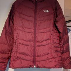 The North Face Down Hooded Puffer Jacket. Size M Medium.