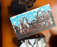 EarthQuaker Devices 1 to 4 Splitter
