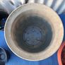8 plastic flower pots Image 7