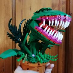 Knockoff Lego Building Bricks Little Shop of Horrors Audrey 2 Plant