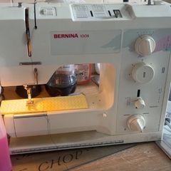 sewing machine