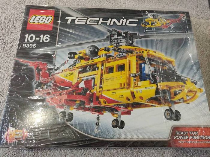 New Lego Technic 9396 Helicopter (Retired/Discontinued)