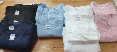 Bundle of T-Shirts Mixed..... x 53  BRAND NEW !