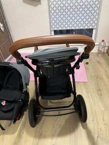 Ickle bubba Travel System Available for sale