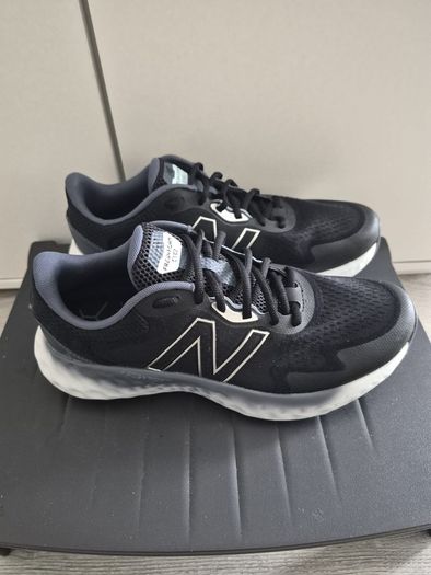 New Balance Shoes Size 9 UK