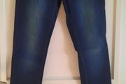 DKNY cotton denim jeans 28 waist and 32 leg in very good condition with no issues see last two photos for exact measurements FREE TRACKED POSTAGE INCLUDED
