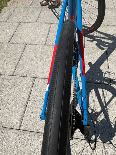 Cube Attain Race - 53cm