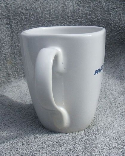 MAGIC 105.4 FM (Foxy in the Morning Breakfast Show) - a radio show promotional mug (early 2000s)