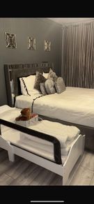 Mirror king size bed without matress for sale