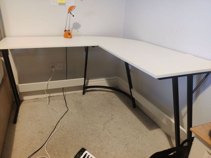 gamer desk