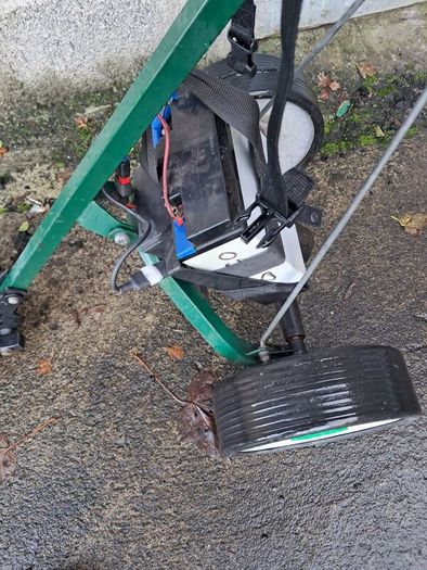 Golf Club Trolley Battery Powered