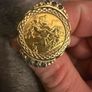 22ct Gold Sovereign Ring Image 2