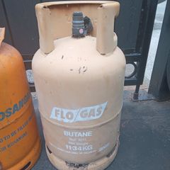 gas bottles (full)