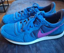 Nike trainers