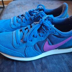 Nike trainers