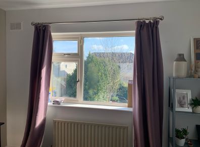 Curtain
