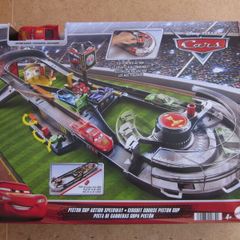 Disney Pixar Cars Piston Cup Action Speedway Track Playset w/ Lightning Mcqueen