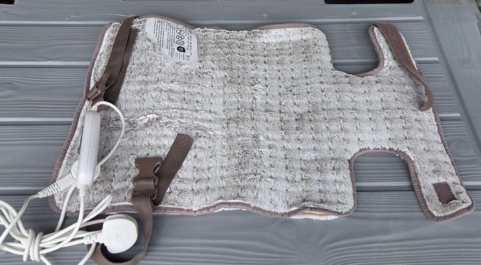 Sanitas back & neck heat pad