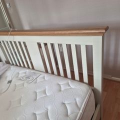 Bed Frame Wooden 4'6"