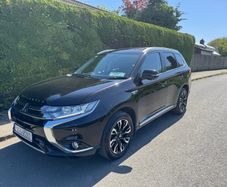 2016 Mitsubishi Outlander PHEV