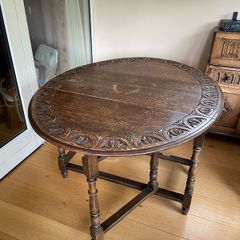 Early 1900s Vintage Oak Gateleg Table