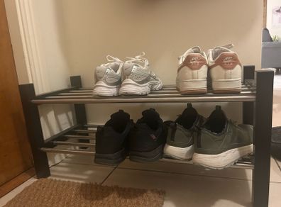 shoe rack
