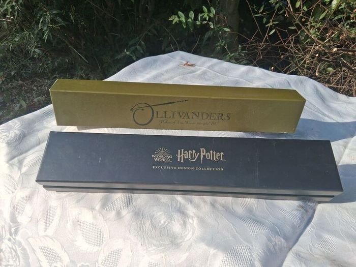 2 X Warner Bros Harry Potter Wands