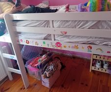 Mid sleeper