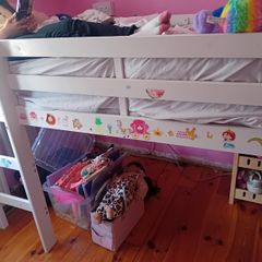 Mid sleeper