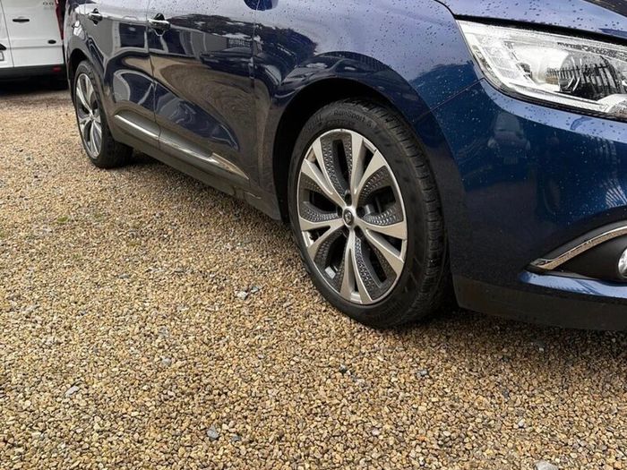 Renault Grand Scenic IV automatic