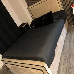 Custom made - 4ft bed ottoman bed