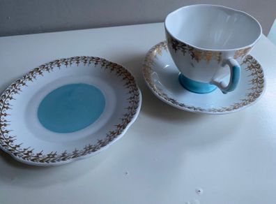 Regina  beautiful colours china  trio selling at ten euro per trio