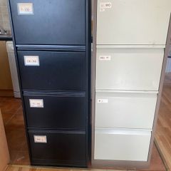 2 x 4 drawer filing cabinets.