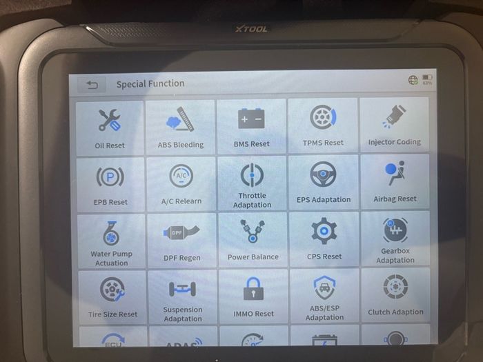 XTOOL D8S Bidirectional Diagnostic Scan Tool, 2024 Upgrade of D8, 38+ Services, Topology Mapping, ECU Coding/3-Year Update/All Systems Scanner/Crankshaft Relearn/CANFD/DoIP