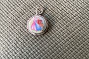 Pretty pendent